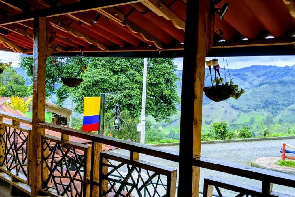El Encanto Mountain Cabin Salento Kültér fotó